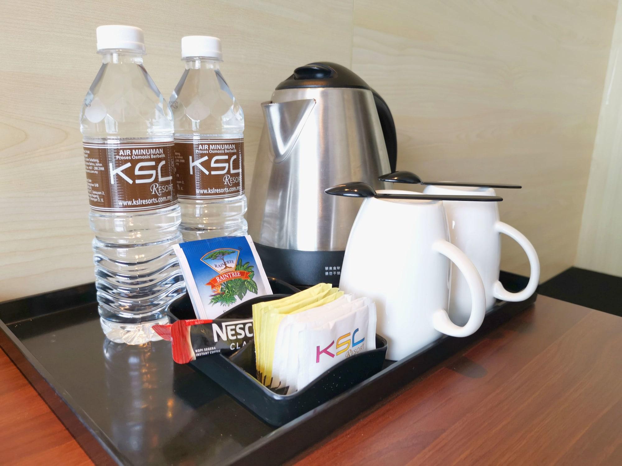فندق ومنتجع كيه.إس.إل جوهر بهرو المظهر الخارجي الصورة K-S-C water